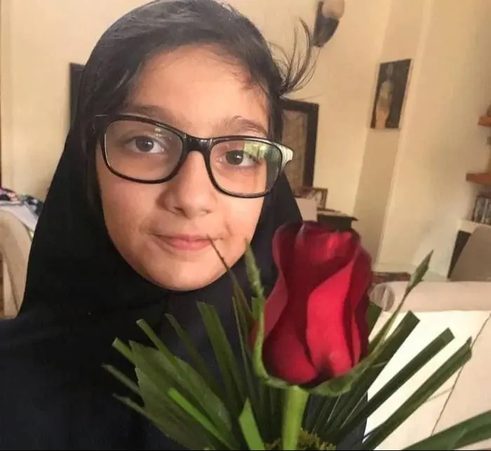 نورا دختر لاله صبوری