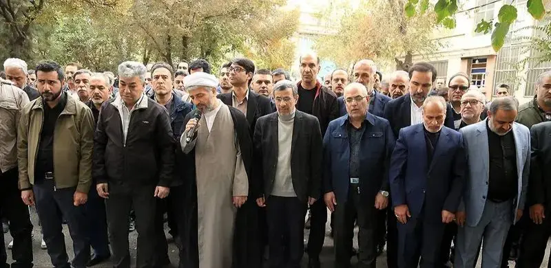 تشییع جنازه خواهر احمدی نژاد