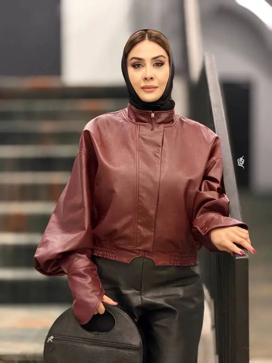 سارا والیانی