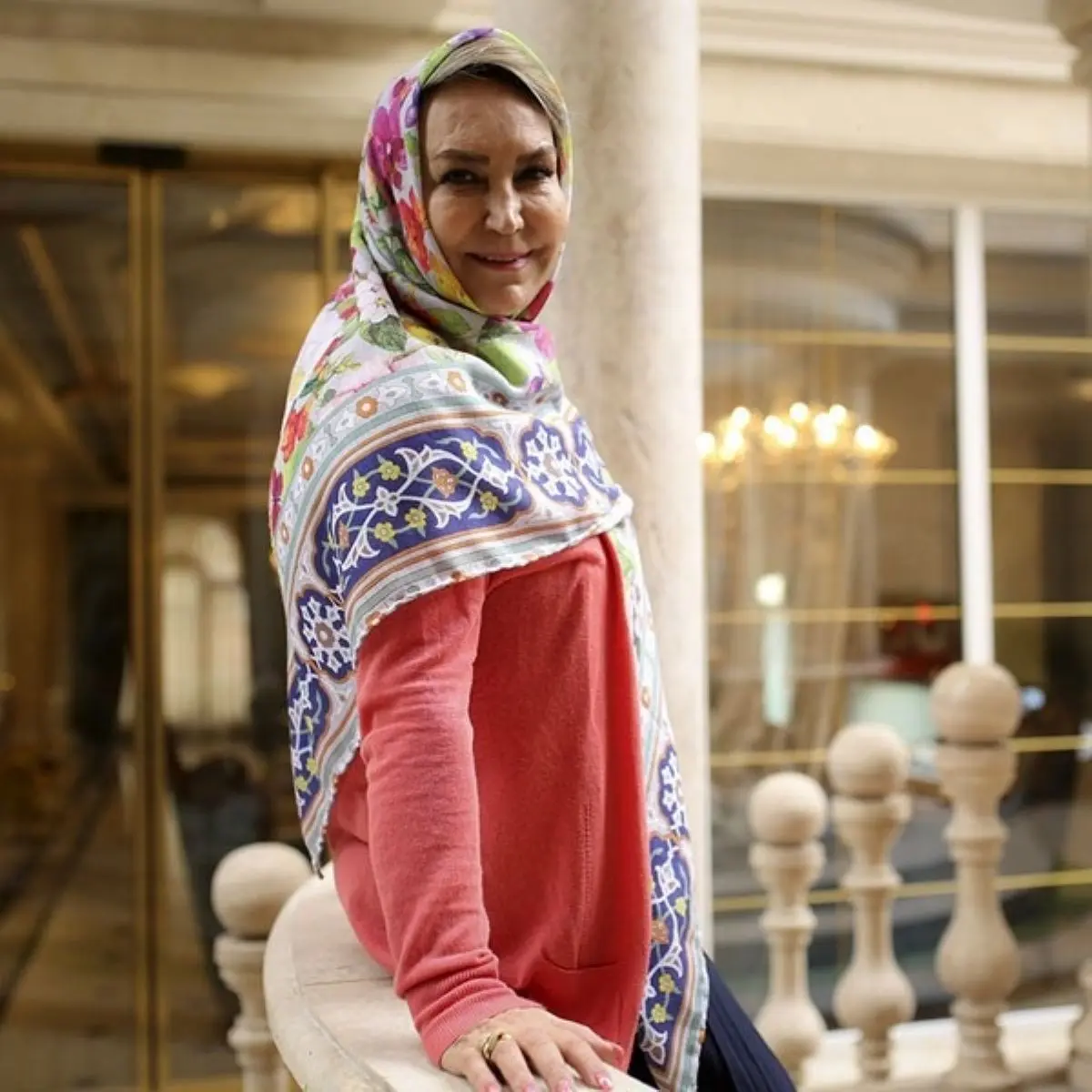 مهوش صبر کن