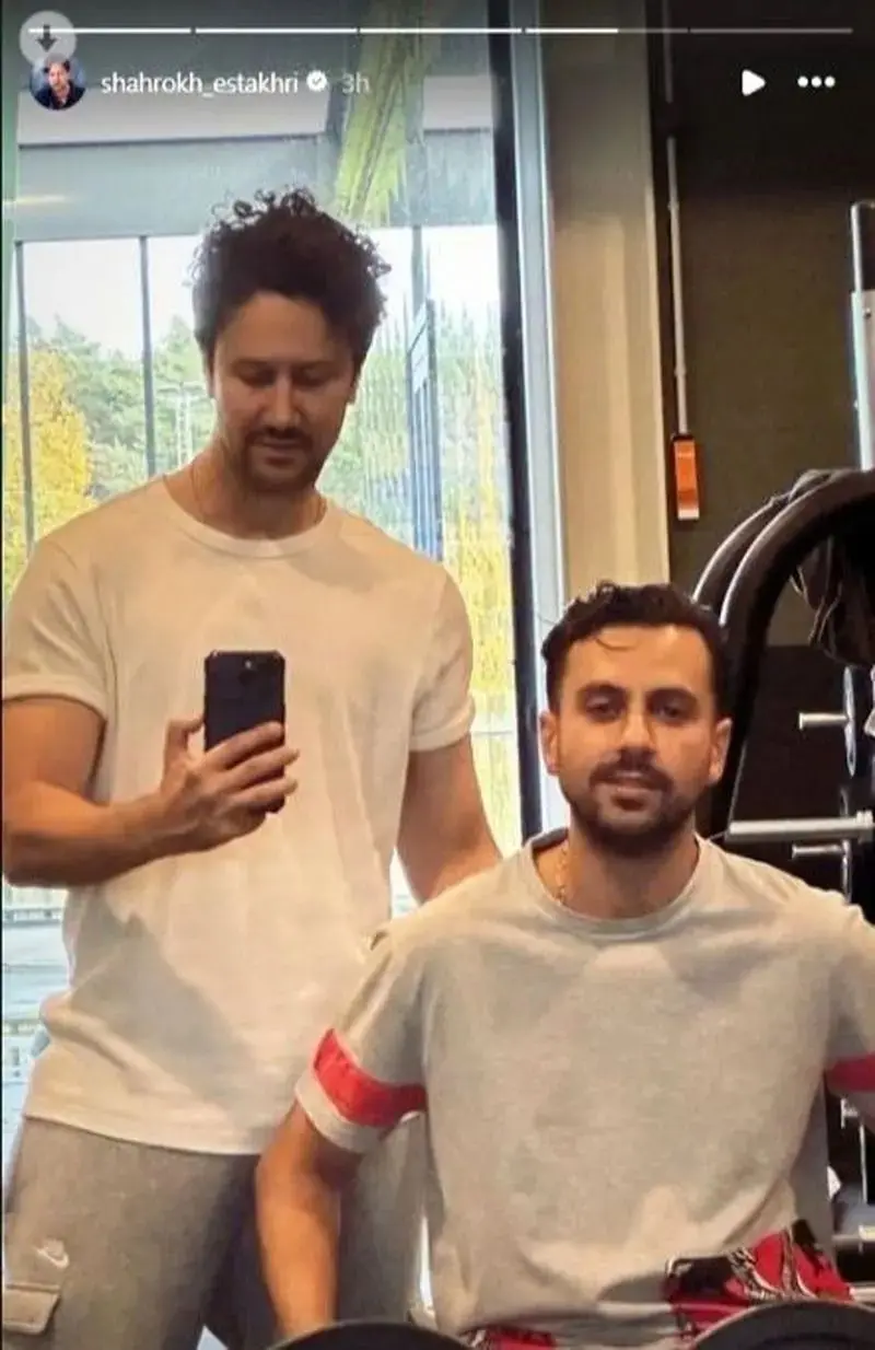 شاهرخ استخری