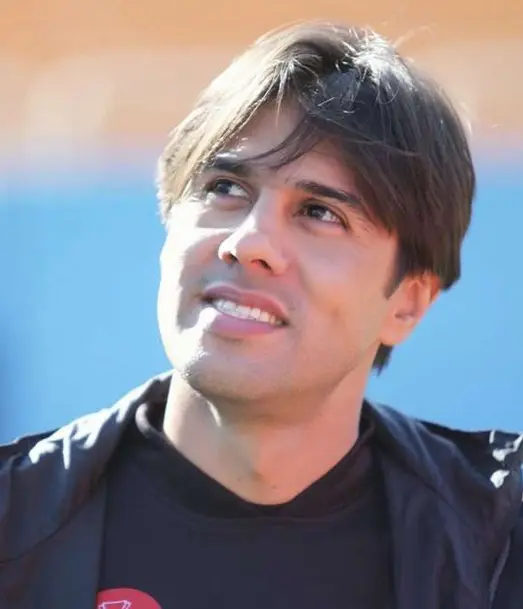 افشین پیروانی