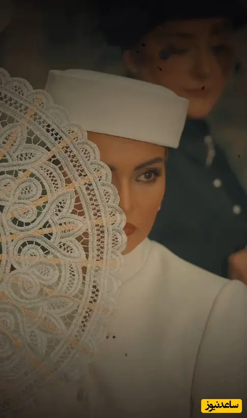 نیلوفر پارسا