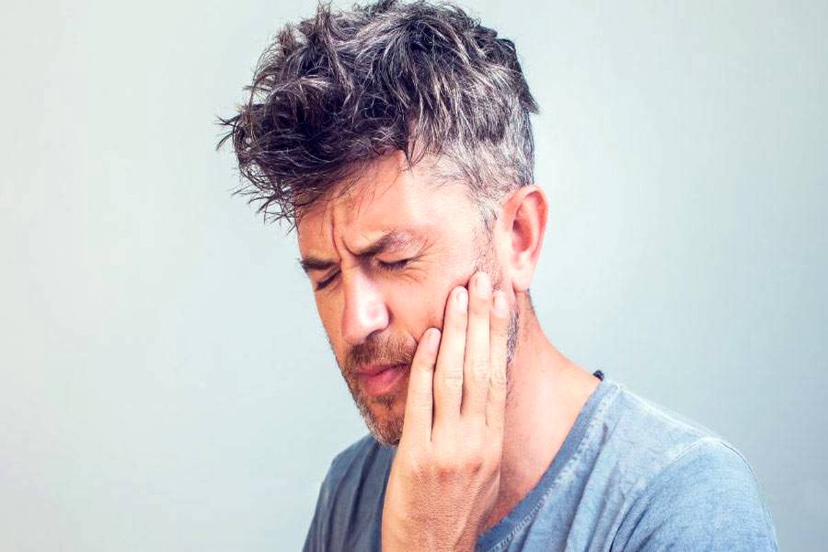 درد فک و گردن را جدی بگیرید/ ممکن است نشانه حمله قلبی باشد

