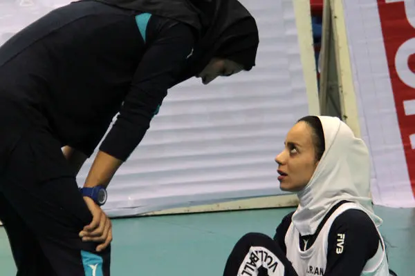 زیبا و خوش استایل مثل شبنم علیخانی / کاپیتان تیم ملی والیبال زنان ایران چرا خداحافظی اش را پس گرفت؟ 