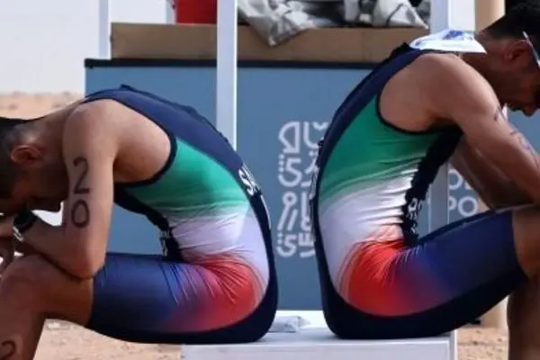 ناراحتی جالب دو وزشکار ایرانی سوژه شد (عکس)