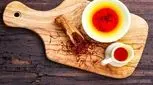 برای رنگ دادن زعفران چه باید کرد؟ تکنیک‌ های اصولی برای رنگ طلایی و ماندگار زعفران
