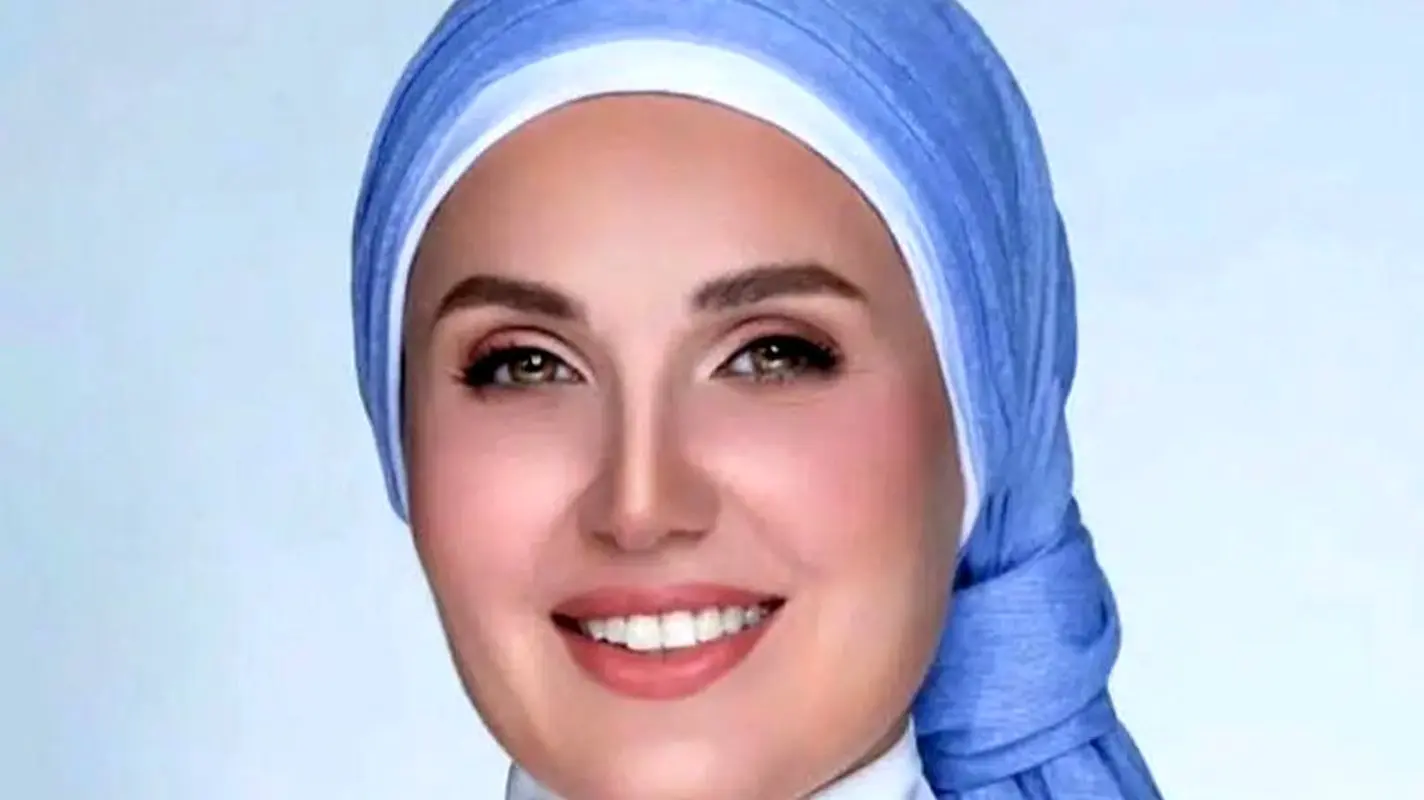 تغییر چهره اساسی گلوریا هاردی با تور عروسی گیپوری جذاب!