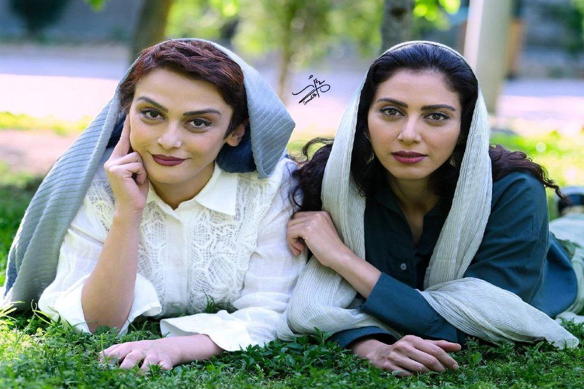 قاب های زیبا و شیک خواهرانه مونا و مارال فرجاد (تصاویر)