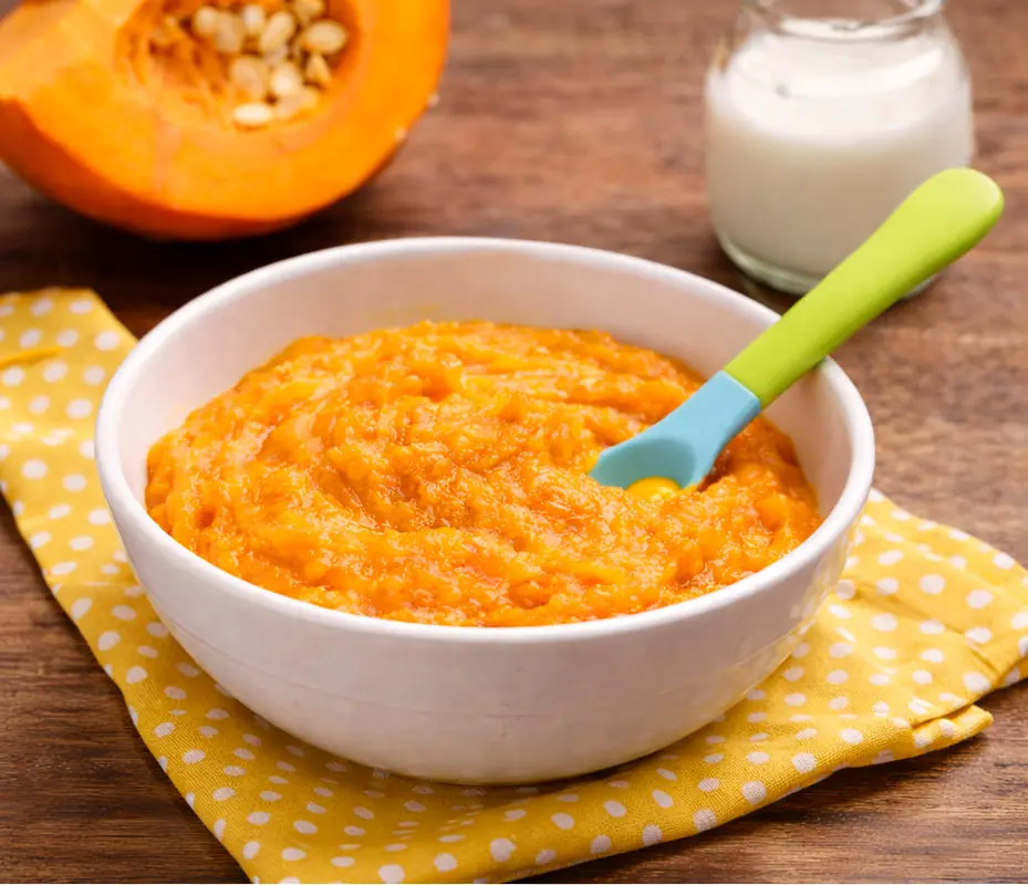 پوره کدو حلوایی برای کودک ۶ ماهه تا یک ساله: دستور مرحله‌به‌مرحله و نکات تغذیه‌ای