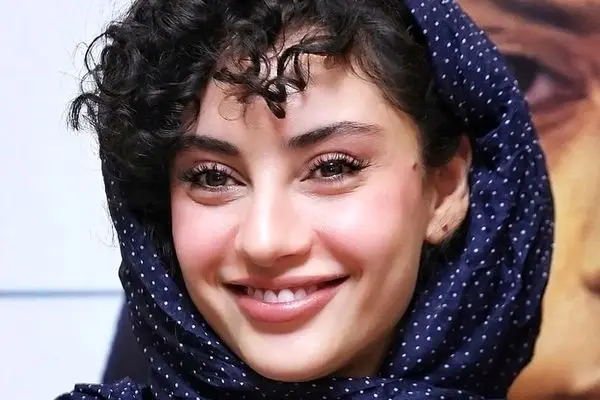 استایل مینیمال ترلان پروانه؛ جذاب و خاص!