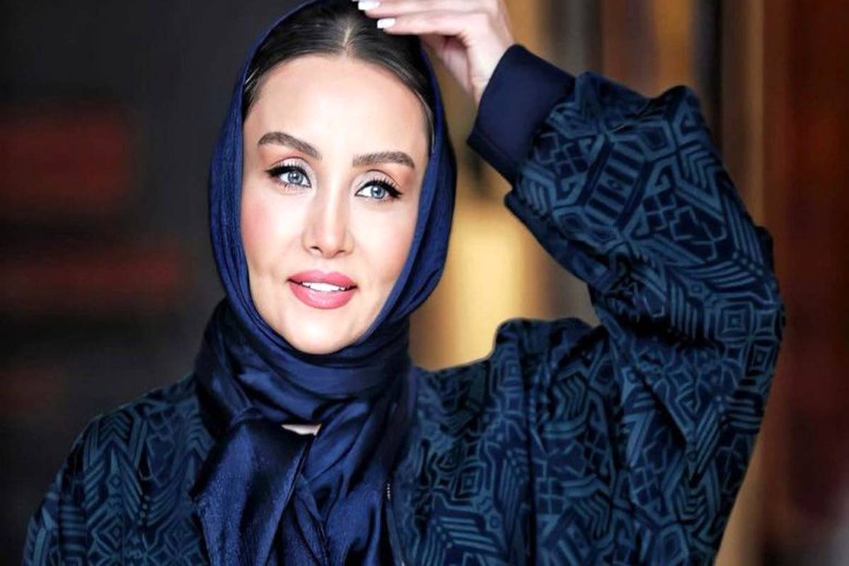 حدیث فولادوند باز هم زیبایی و خوش تیپی اش را به رخ کشید (عکس)