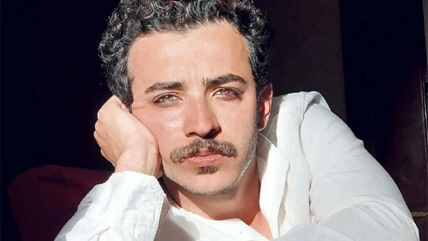 تصویری متفاوت از علی شادمان و مادرش؛ مادر همیشه الگوست