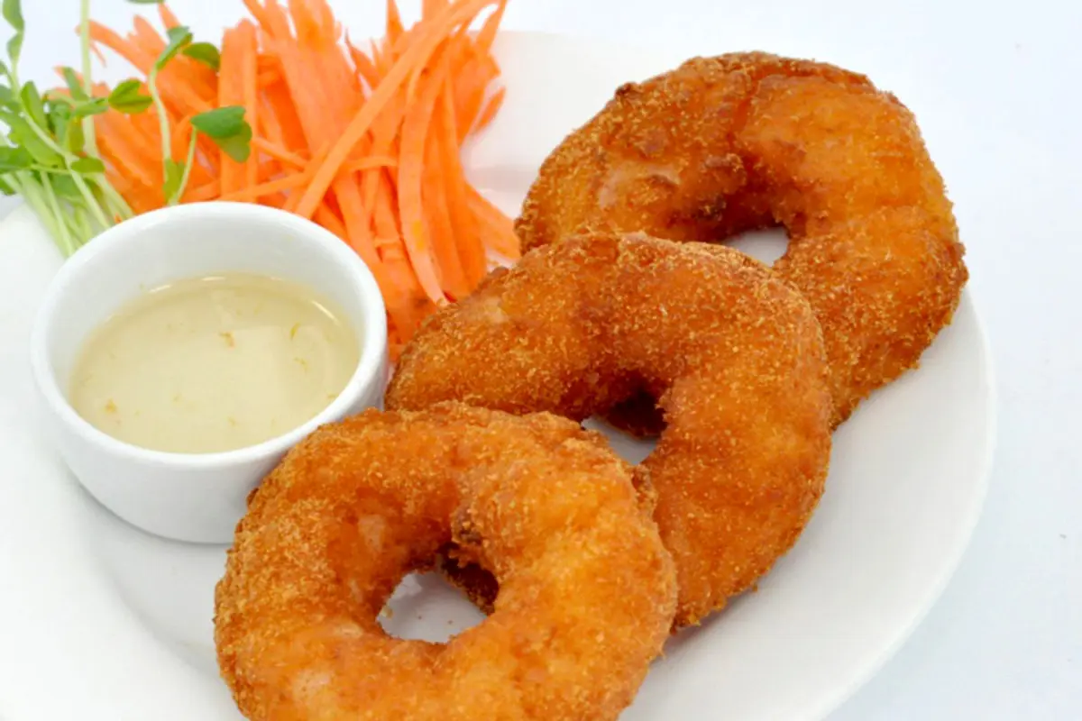 ترفند تهیه دونات مرغ| یک گزینه عالی برای مهمانیها و تولدها