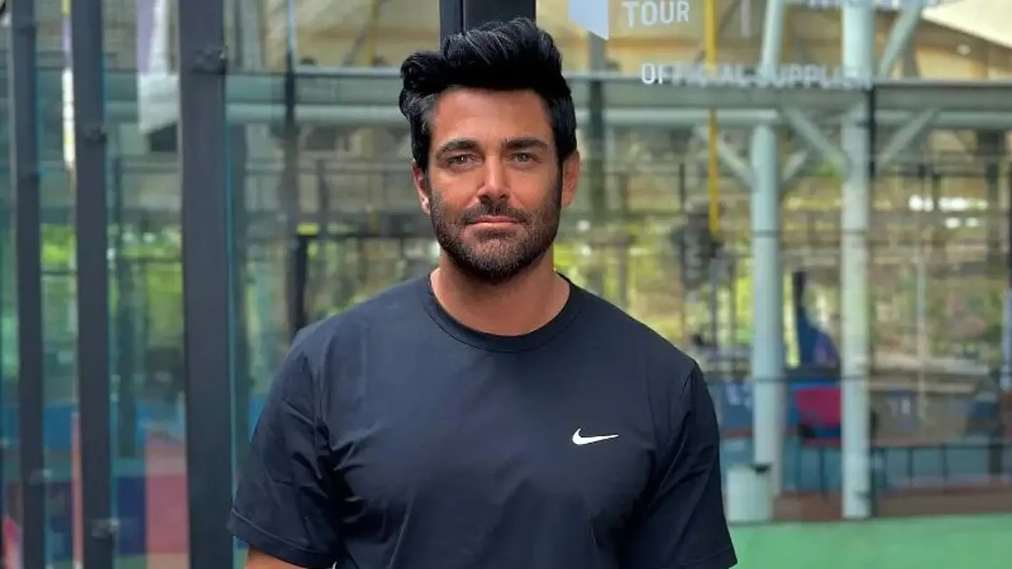 دکوراسیون لاکچری آشپزخانه محمدرضا گلزار / پولداری و هزار دردسر !