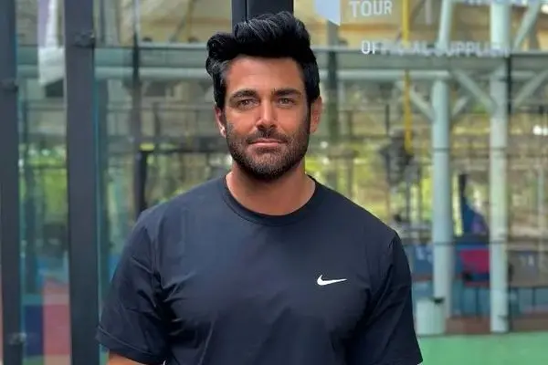 دکوراسیون لاکچری آشپزخانه محمدرضا گلزار / پولداری و هزار دردسر !