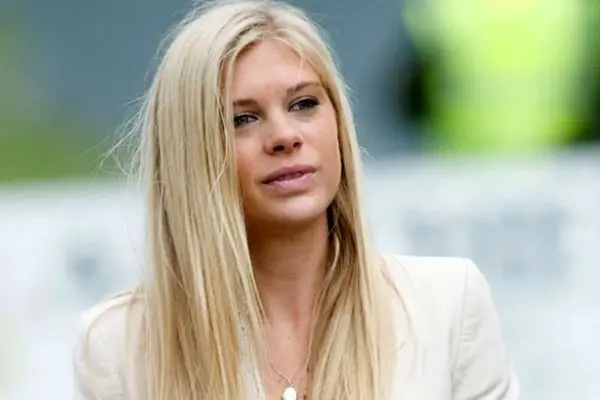 دختری که با جدایی از پرنس هری خودش را عاقبت بخیر کرد!