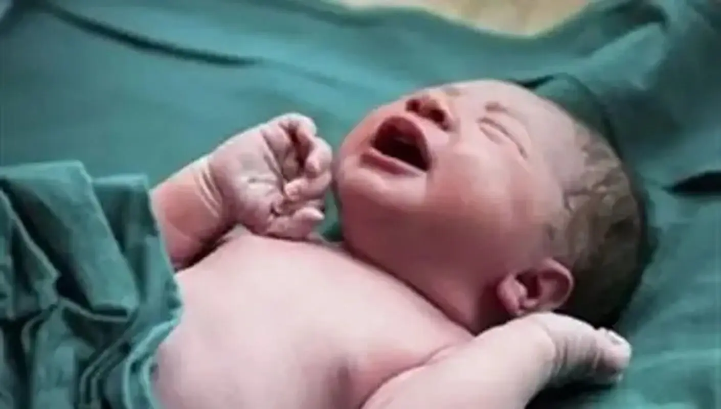 تولد بیش از ۷۲ هزار نوزاد در ۳۲ روز جنگ 