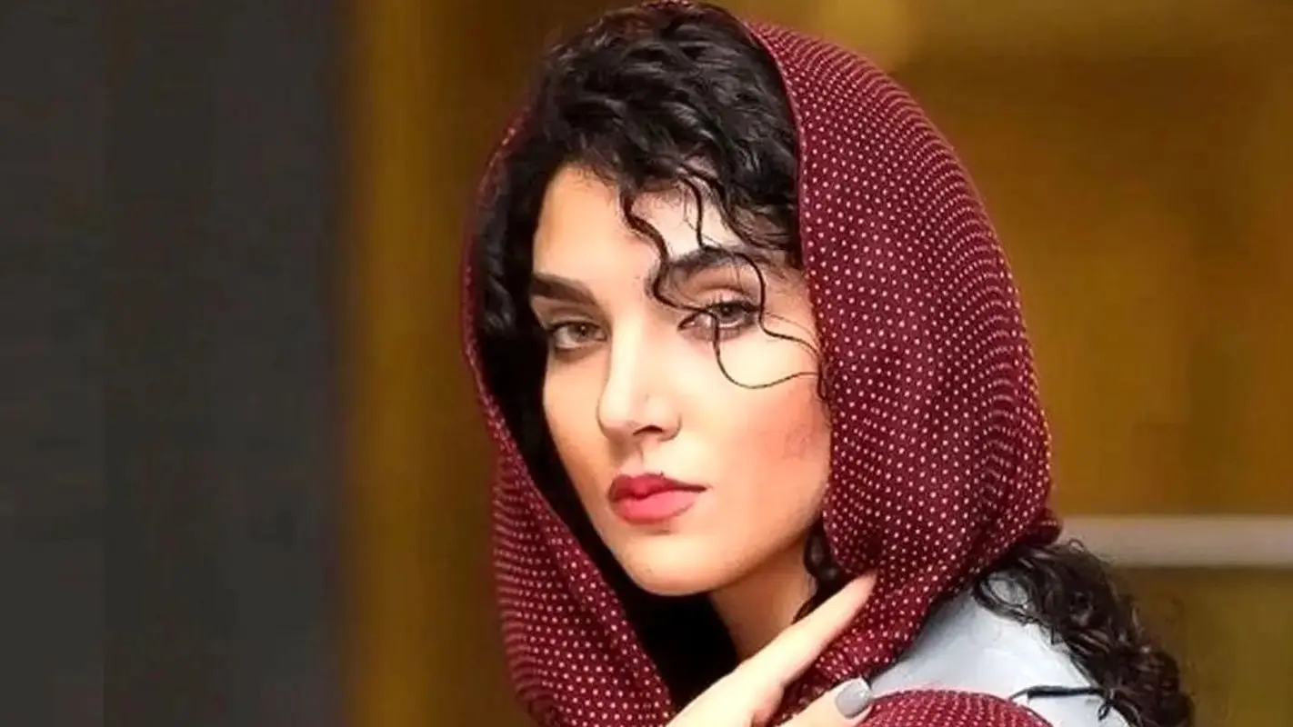 ماجرای رابطه سارا رسول زاده با مهدی یراحی /دختر ته تغاری خانواده بی آبرویی کرد؟