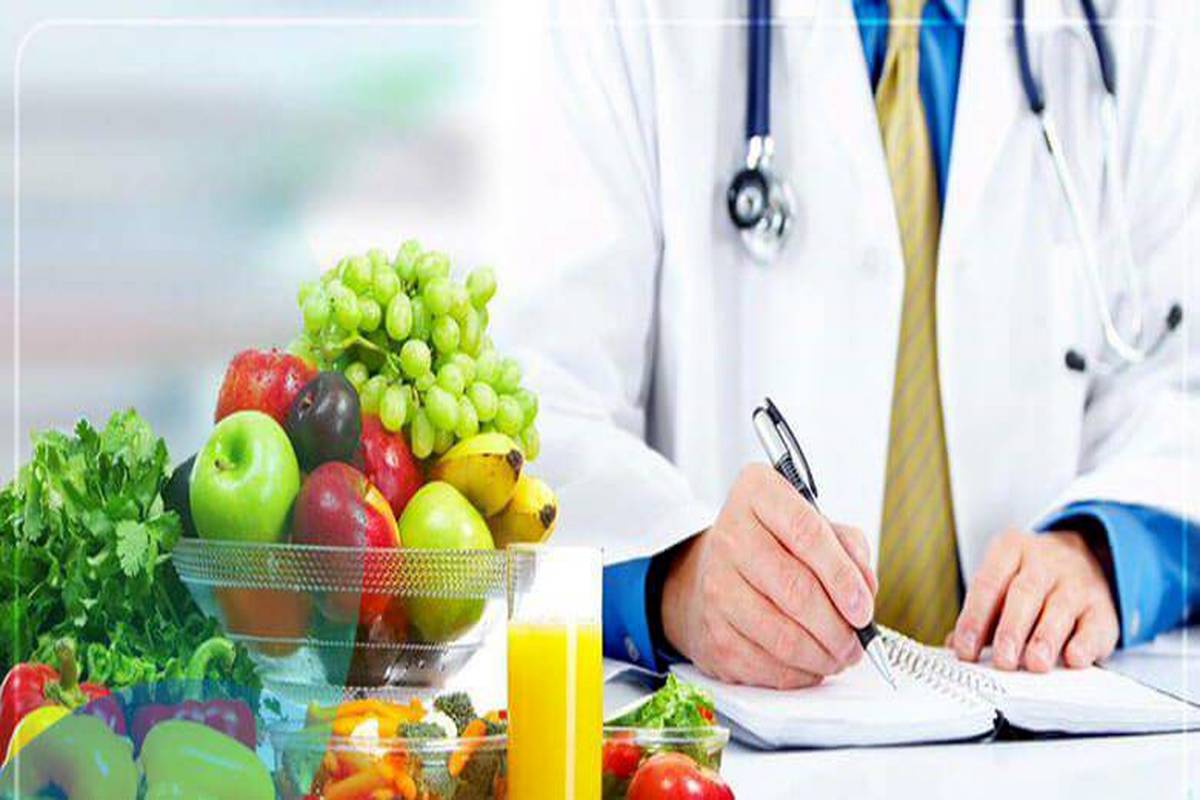 چه زمانی باید بهجای پزشک به متخصص تغذیه مراجعه کرد؟