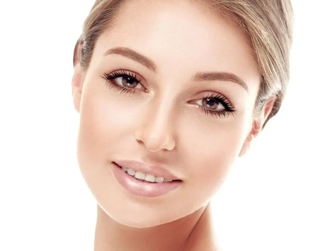 پلاسماتراپی پوست چیست؟ مزایا، عوارض، هزینه