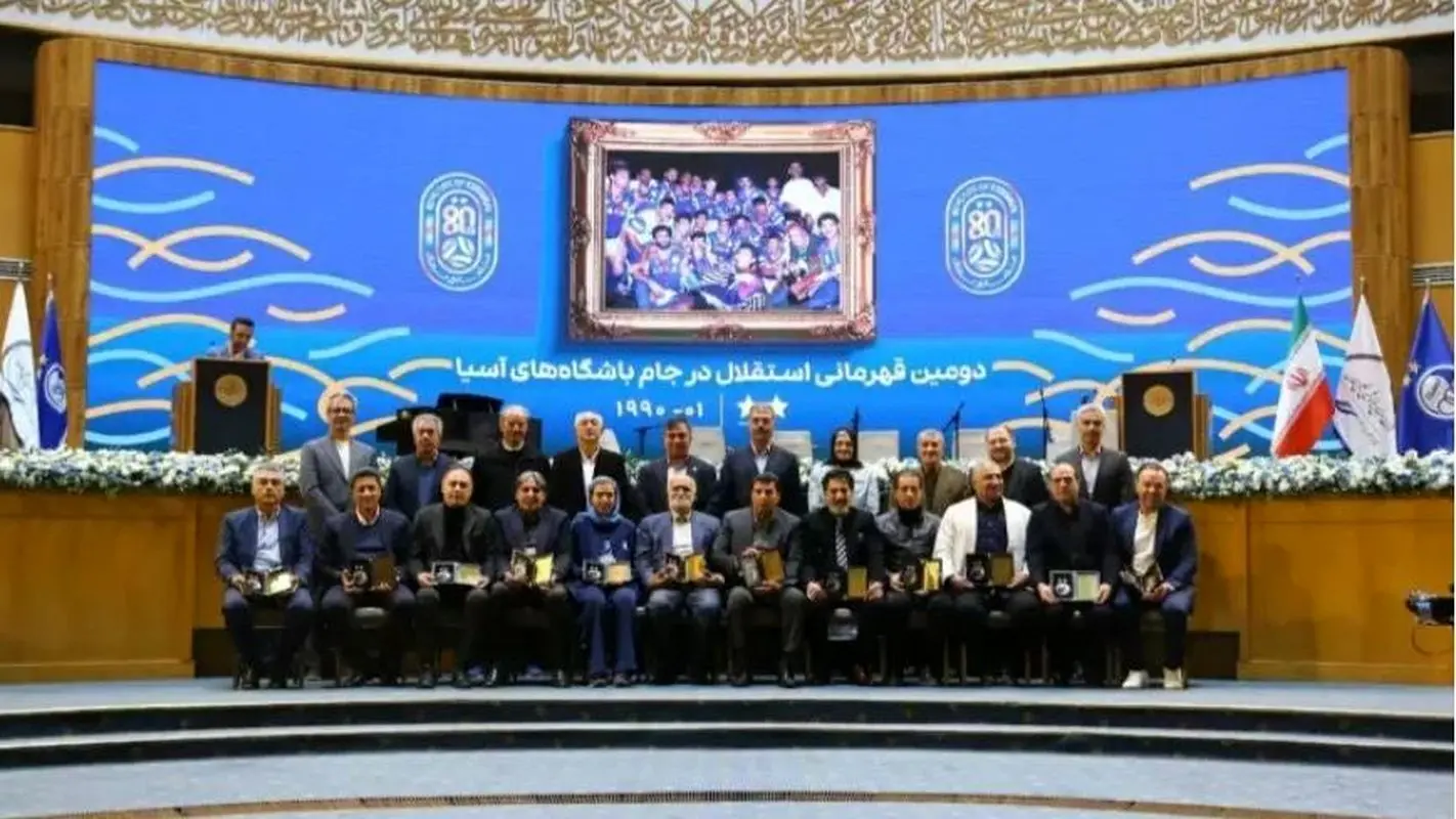 استایل شیک و زیبای بازیکن محبوب و سابق باشگاه استقلال (عکس)