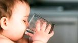 آیا آب برای نوزاد ضرر دارد؟