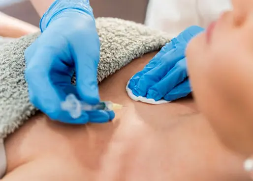 تزریق فیلر سینه، هرچه لازم است بدانید را این‌جا بخوانید!