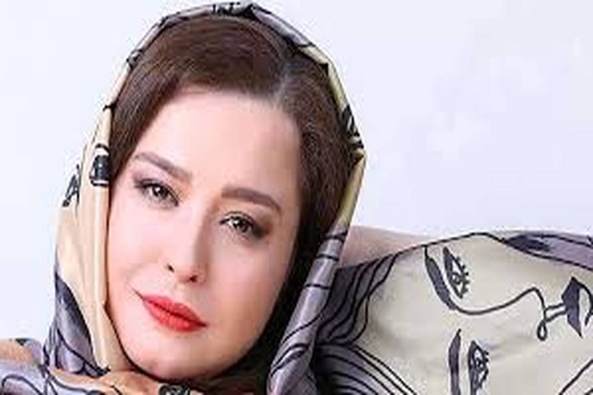 مهراوه شریفی نیا در کنار پدر و مادری که دیگر از هم جدا شده اند (عکس)