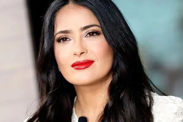 بررسی زیبایی یک ستاره خاص / سلما هایک با این چهره جهانی شد