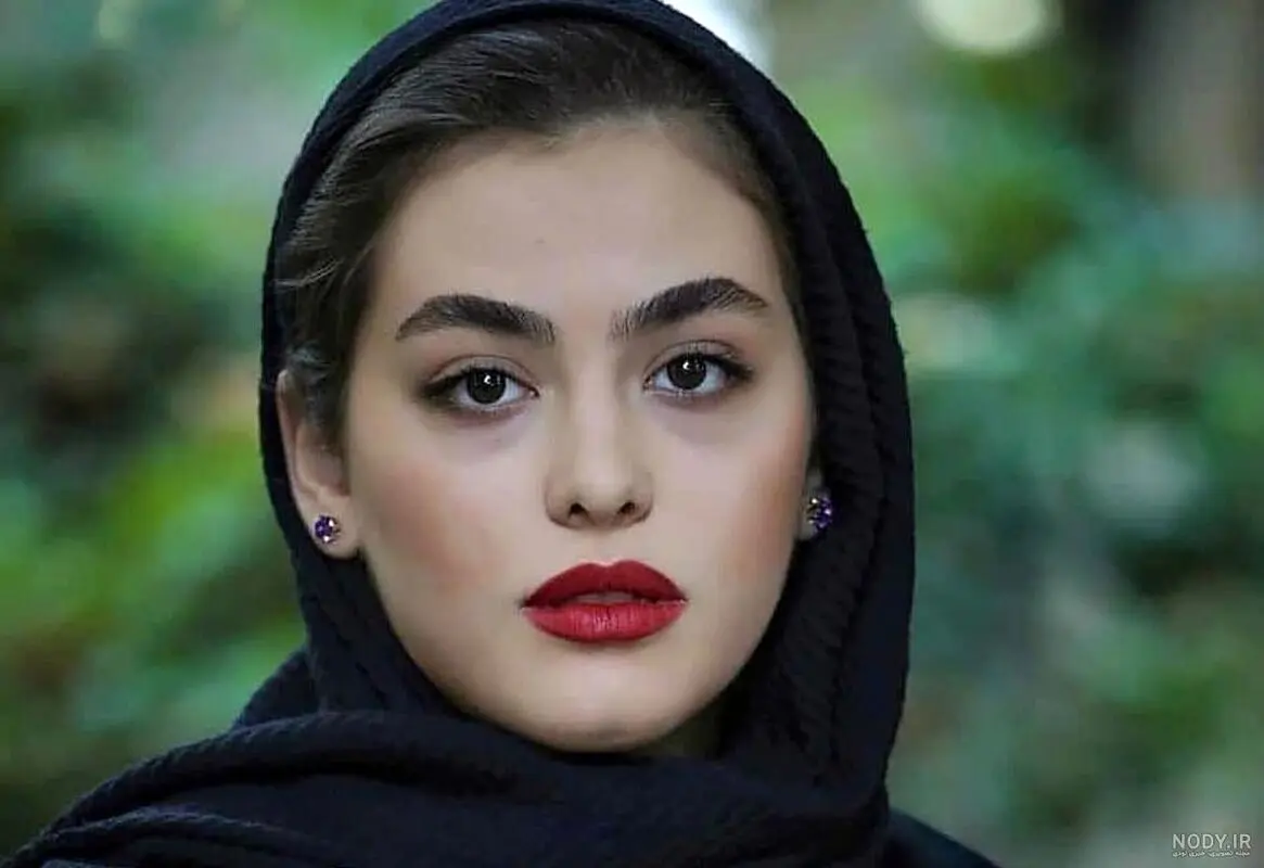 رقص جنجالی ریحانه پارسا / خانم بازیگر در حال رقص باله + عکس