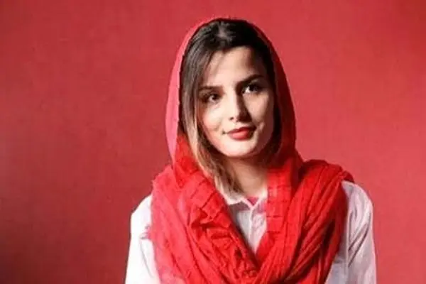 بیوگرافی و زندگی شخصی غزاله اکرمی / تلاش برای ستاره شدن 