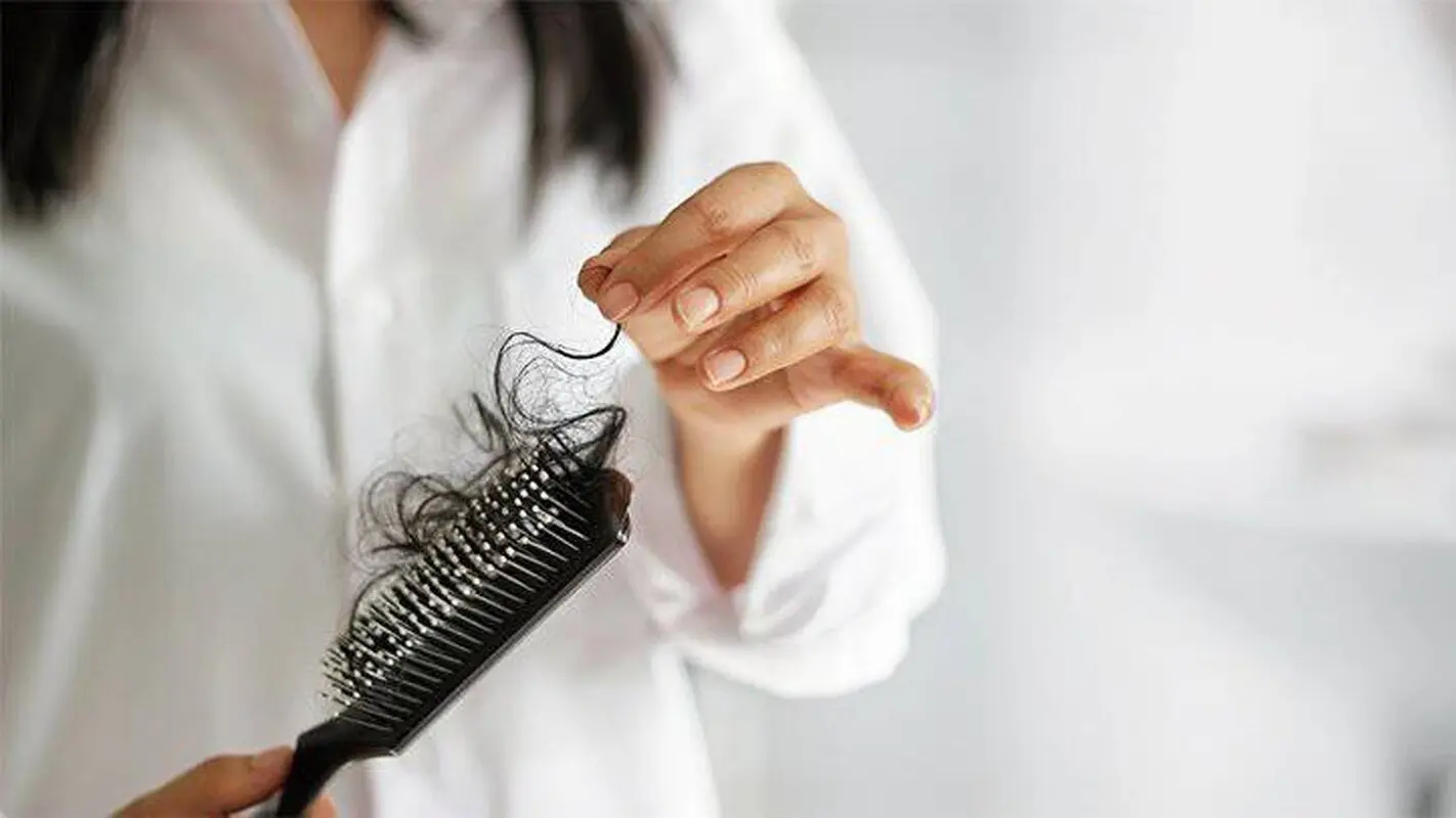 ۲۰ خوراکی پیشنهادی برای جلوگیری از ریزش مو