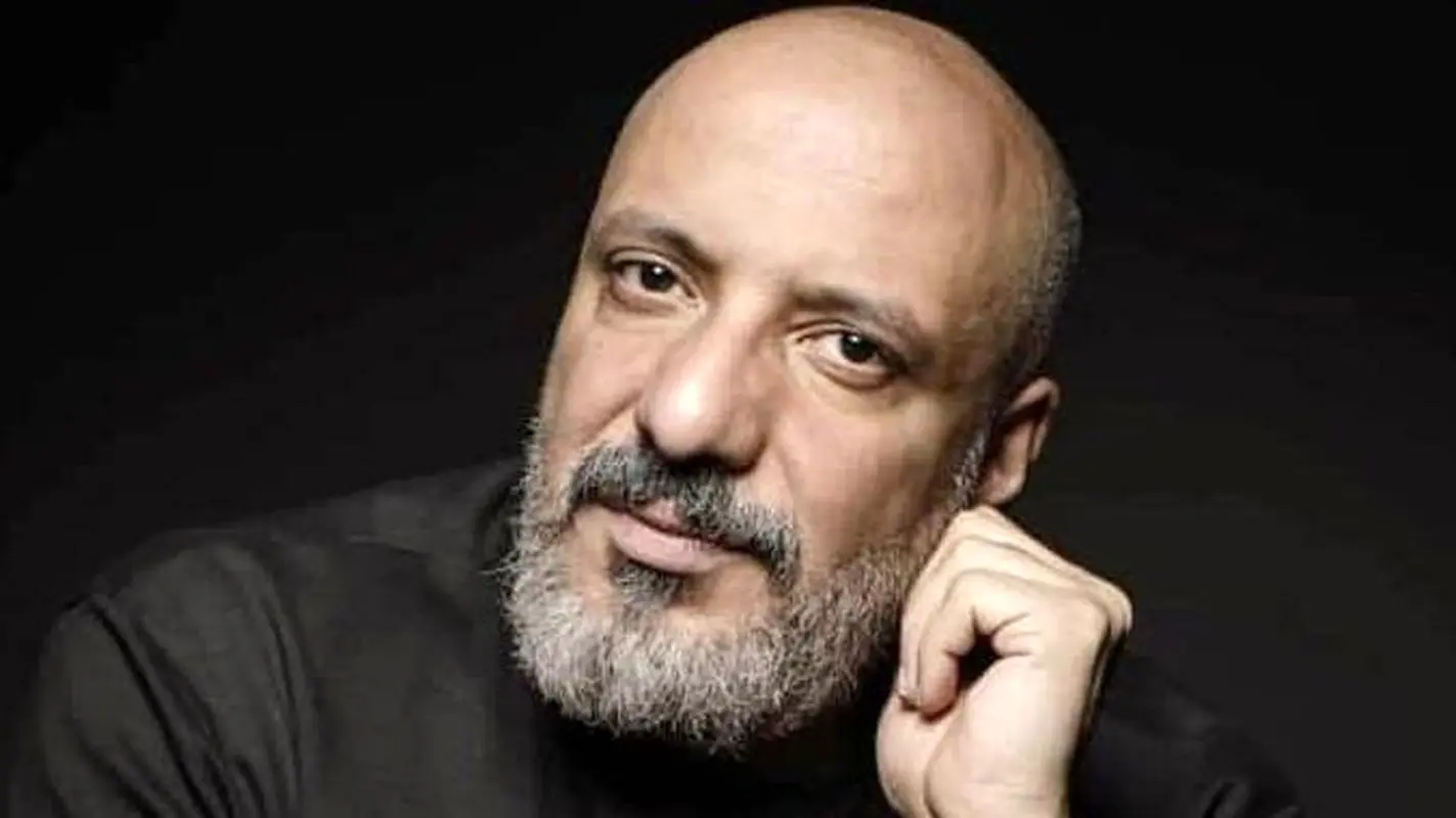 شلوار لی کیسه برنجی امیر جعفری از مهمانی دهه هفتاد تا امروز