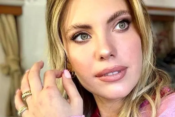 متفاوت مثل ادا اجه؛ الهام از سوسک بالدار در تیپ فرمال