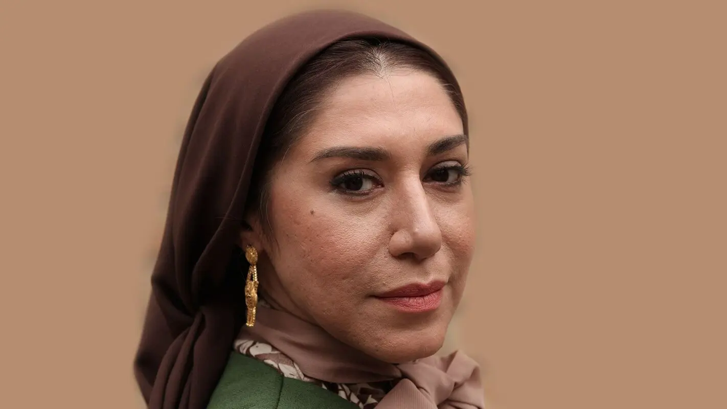 نسیم ادبی با لباس‌های رنگی رنگی چشم‌ها را خیره کرد؛او با ابراهیم تاتلیس ارتباط دارد؟