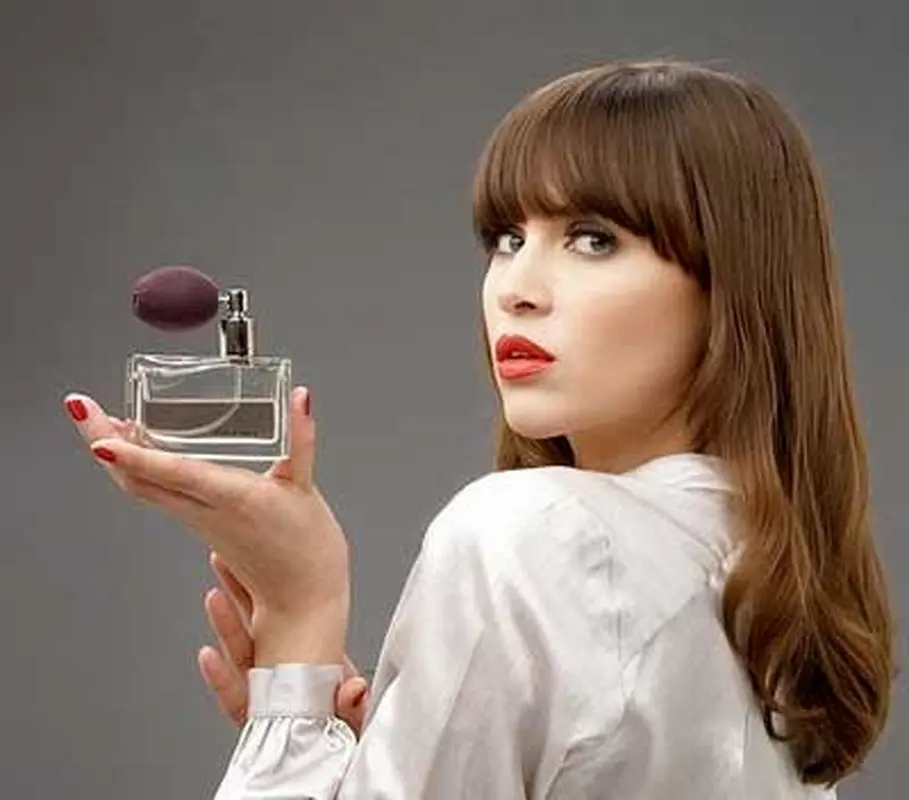 10 مورد از گرانقیمت ترین عطرهای زنانه مناسب هدیه ولنتاین