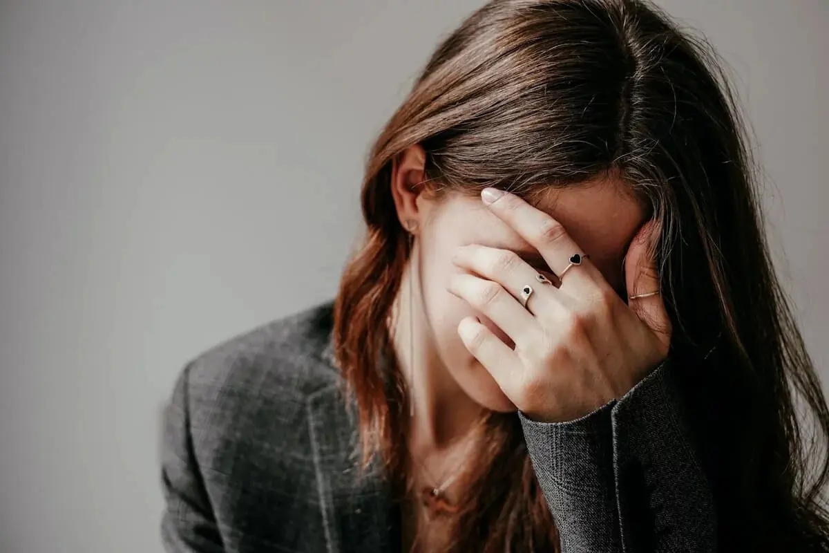 اگر یکی از این نشانه‌ها را دارید، بدن شما کمبود ویتامین دارد