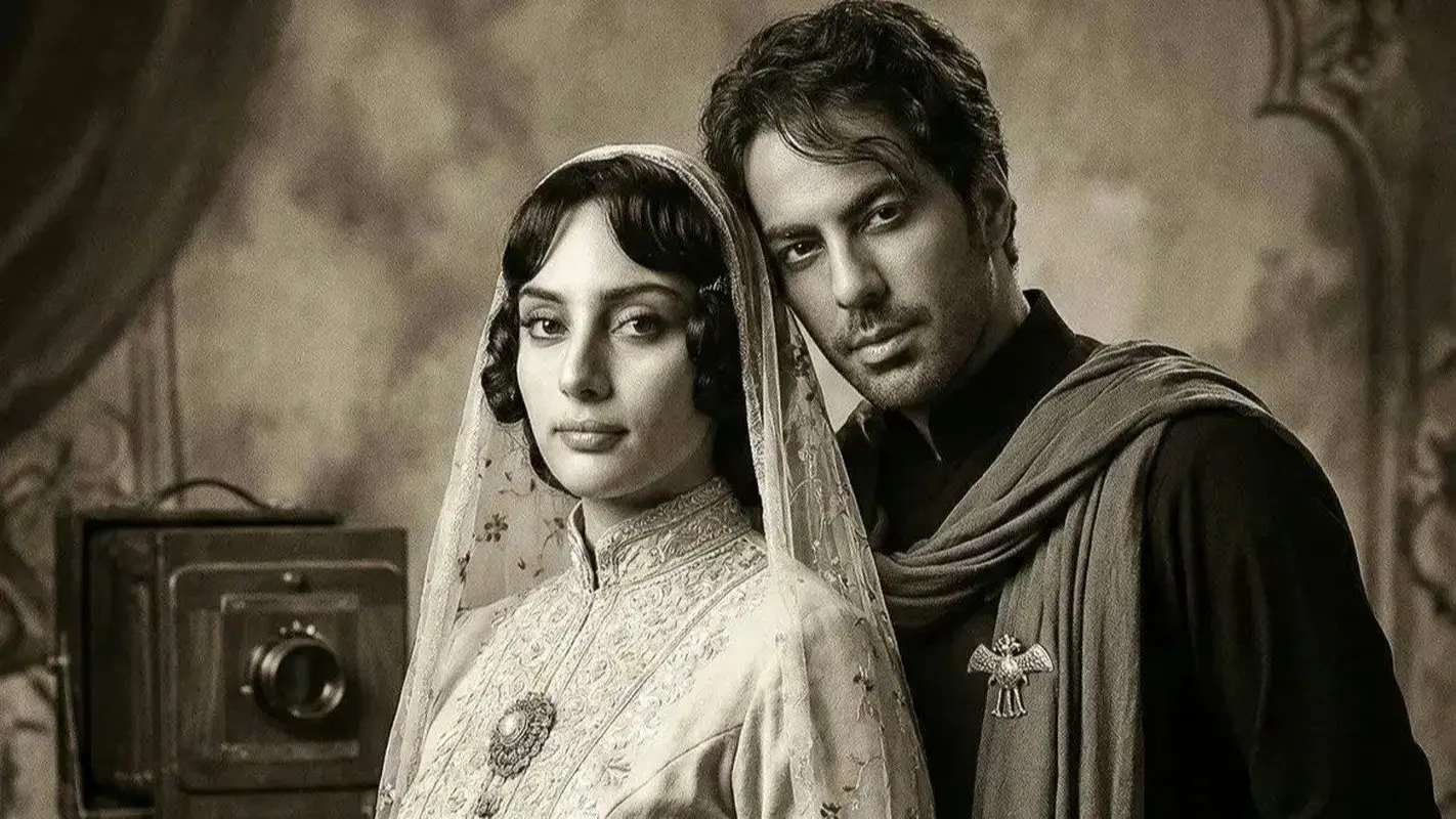 عکس های لو رفته از زنان بامداد خمار با گریم و چادر قجری / یکی از یکی بانمک تر !