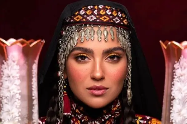 عروس مهربان خانواده امیرسلیمانی در تولد پدرشوهر احساساتی شد