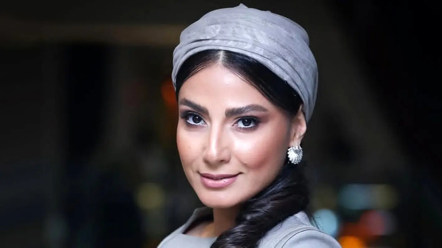 سمیرا حسن‌پور با استایل قهوه‌ای شکلاتی در دبی / شیک در کنار شوهر معروفش 