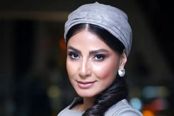 سمیرا حسن‌پور با استایل قهوه‌ای شکلاتی در دبی / شیک در کنار شوهر معروفش 