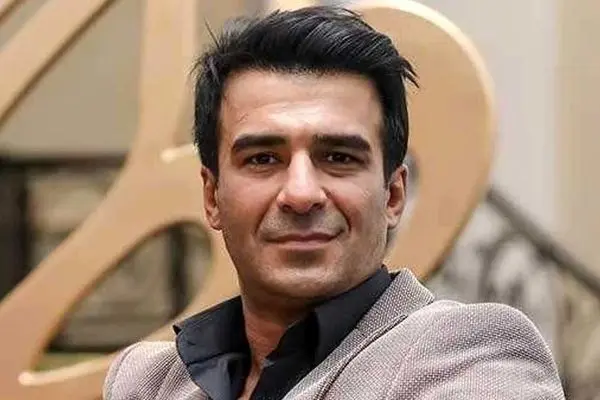 عکس باورنکردنی یوسف تیموری در کنار خواهر و برادر دوقلویش!