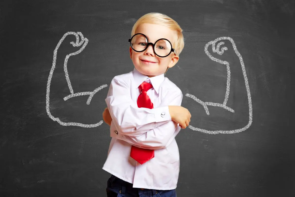 اهمیت عزت نفس داشتن کودکان/ ویدئو