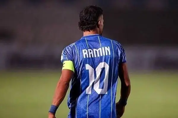 واکنش یک اخراجی به برد استقلال / استوری رامین رضاییان را ببینید (عکس)