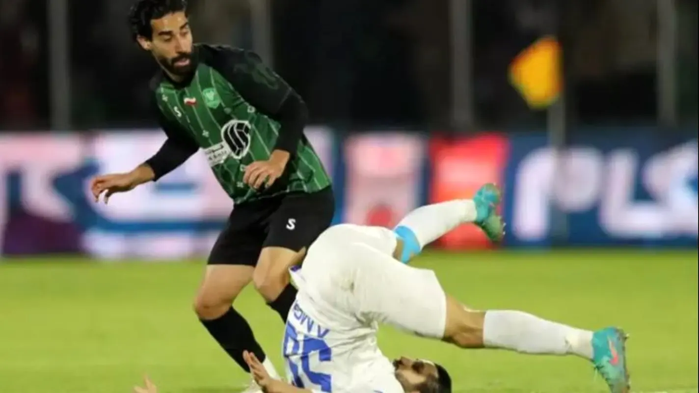 اعتراض باشگاه استقلال با انتشار یک عکس مملو از خشونت! (عکس)