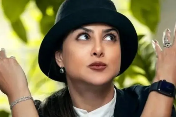 عکس دهه شصتی از آزاده نامداری که باورتان نمی شود/ چه دختربچه گوگولی !