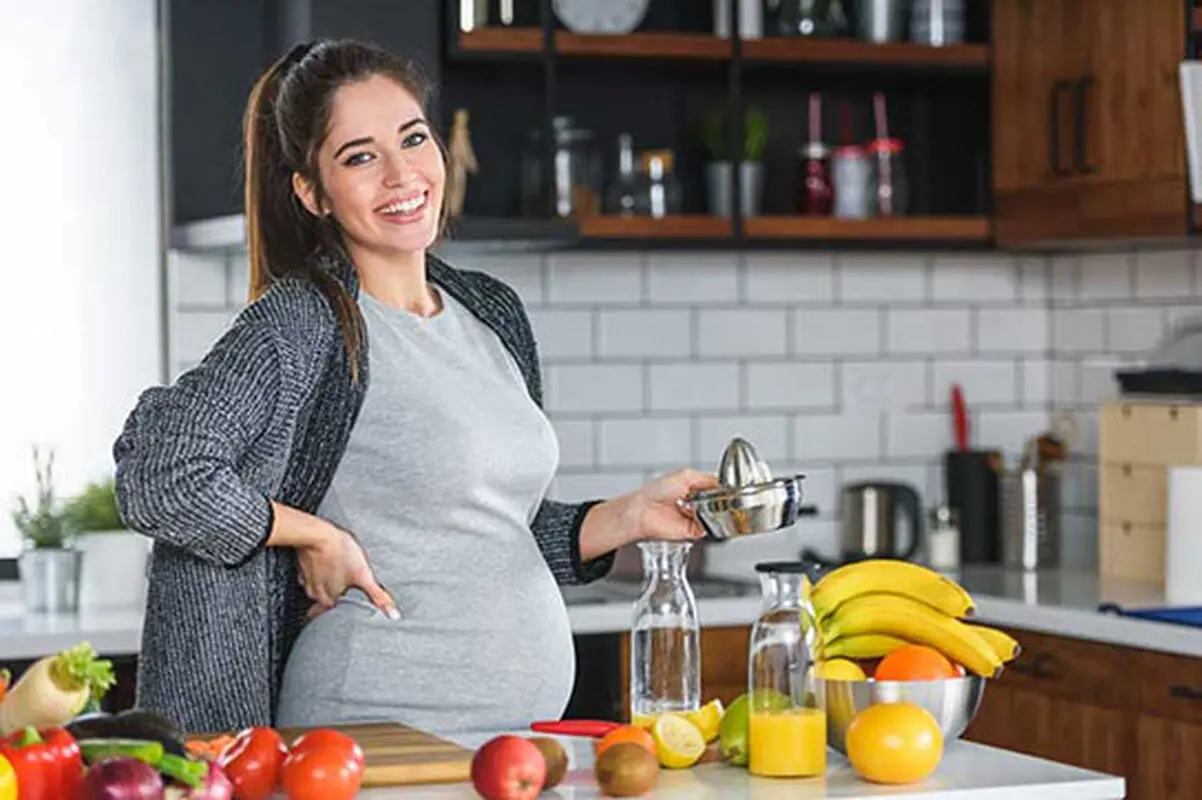 خوردن این چهار خوردنی خوشمزه رسما باردارتان می‌کند