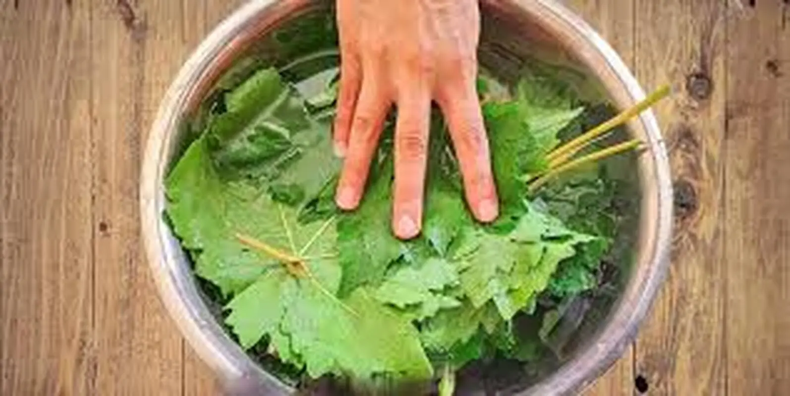 آموزش روش ساده بلانچ کردن برگ مو