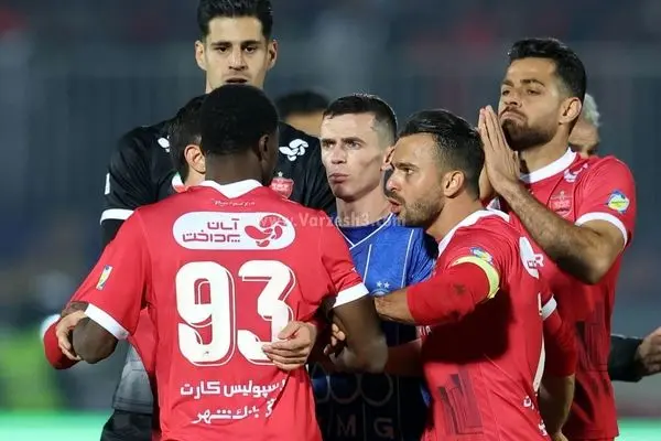 صحنه تنها درگیری دربی پایتخت (عکس)